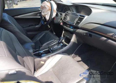 2017 Honda Accord Ex-L z USA, uszkodzony, nr VIN 1HGCT1B83HA010395